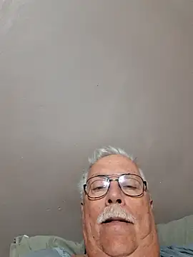 Snapshot of NawtyB1965 chatting on June 3, 2026, 3:53 am NawtyB1965 online show from June 3, 2026, 3:53 am