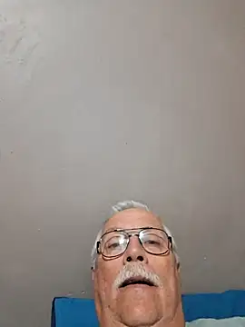 Snapshot of NawtyB1965 chatting on July 6, 2026, 3:58 am NawtyB1965 online show from July 6, 2026, 3:58 am