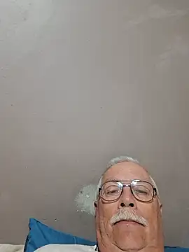 Snapshot of NawtyB1965 chatting on July 31, 2026, 3:50 am NawtyB1965 online show from July 31, 2026, 3:50 am