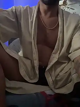 KySir1990 online show from February 2, 2026, 8:29 pm