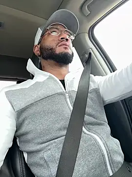 KySir1990 online show from March 9, 2026, 4:33 pm