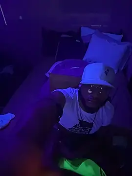 KySir1990 online show from April 4, 2026, 12:13 pm