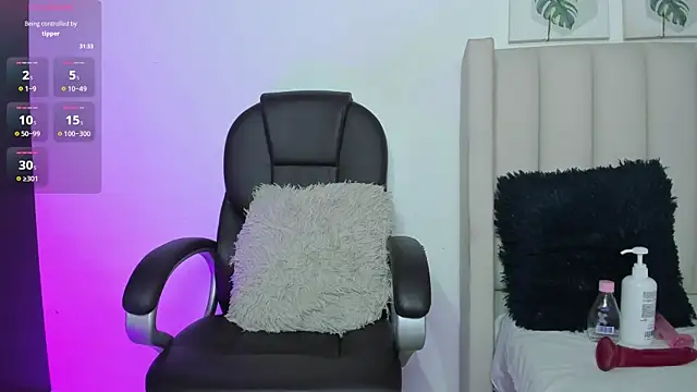 Marian Boobs online show from September 30, 2025, 6:24 pm