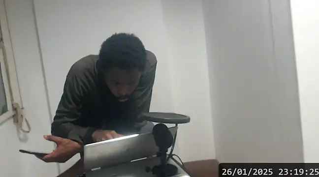 Snapshot of Mastertopdome chatting on January 27, 2025, 2:20 am Mastertopdome online show from January 27, 2025, 2:20 am