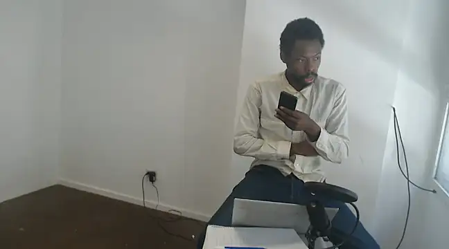 Snapshot of Mastertopdome chatting on February 13, 2025, 4:17 pm Mastertopdome online show from February 13, 2025, 4:17 pm