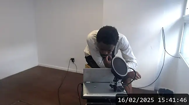 Snapshot of Mastertopdome chatting on February 16, 2025, 6:43 pm Mastertopdome online show from February 16, 2025, 6:43 pm