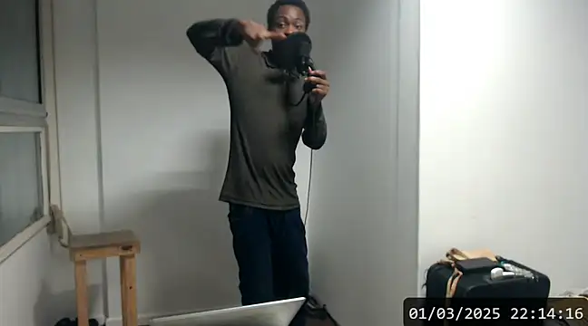 Snapshot of Mastertopdome chatting on March 2, 2025, 1:15 am Mastertopdome online show from March 2, 2025, 1:15 am