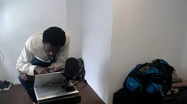 Snapshot of Mastertopdome chatting on March 14, 2025, 3:25 pm Mastertopdome online show from March 14, 2025, 3:25 pm