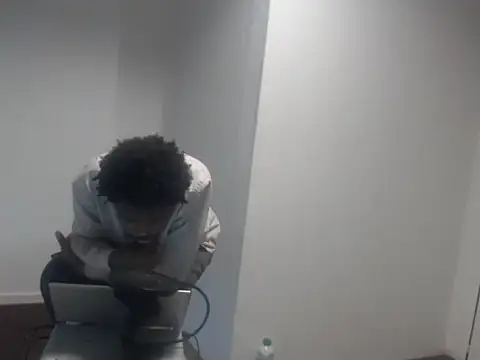 Snapshot of Mastertopdome chatting on September 27, 2025, 1:16 pm Mastertopdome online show from September 27, 2025, 1:16 pm