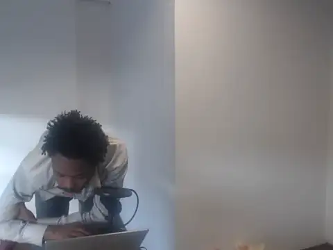 Snapshot of Mastertopdome chatting on September 28, 2025, 6:35 pm Mastertopdome online show from September 28, 2025, 6:35 pm