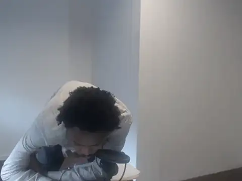 Snapshot of Mastertopdome chatting on September 29, 2025, 12:10 pm Mastertopdome online show from September 29, 2025, 12:10 pm