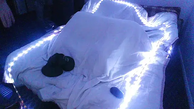 Cooperstone online show from December 10, 2024, 4:13 am