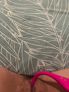 Snapshot of Sensolyss chatting on December 18, 2024, 8:47 pm Sensolyss online show from December 18, 2024, 8:47 pm