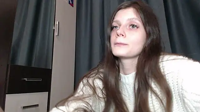 Effi 18 online show from October 22, 2025, 7:24 pm