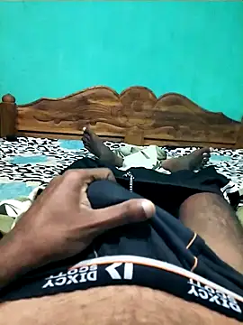 ravi707984 online show from March 13, 2026, 4:57 pm