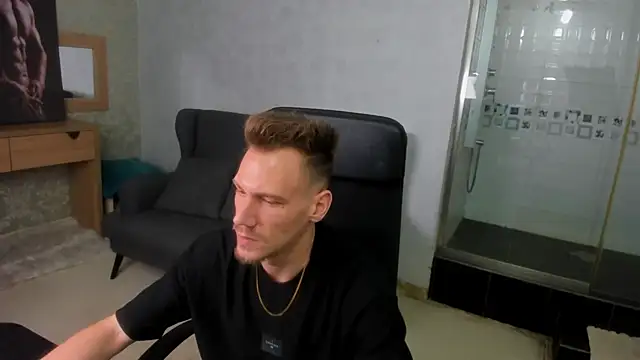 MateoBenjaminX online show from January 18, 2025, 12:04 pm