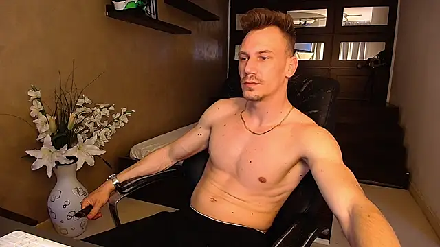 MateoBenjaminX online show from March 19, 2025, 3:29 pm