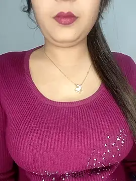 Shanaya Hotty online show from November 28, 2025, 8:55 pm