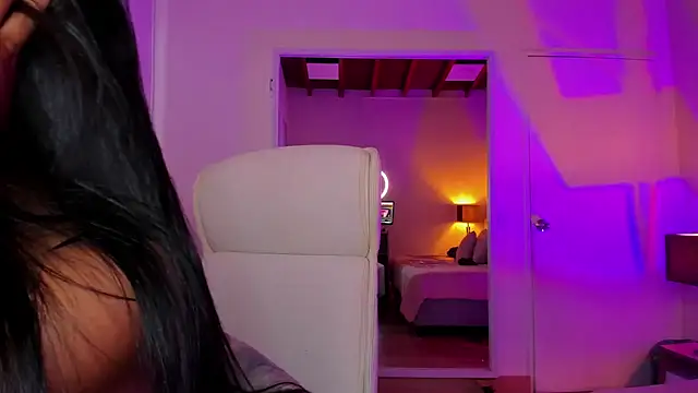 DaniRousse online show from December 14, 2024, 6:30 pm