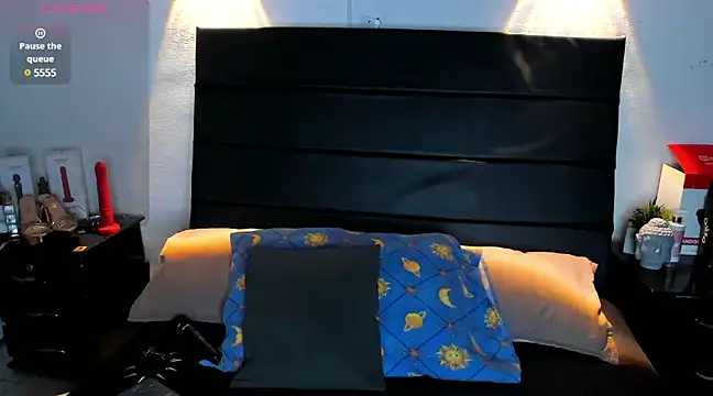 Snapshot of _ValeryStone_ chatting on December 11, 2024, 7:14 pm  ValeryStone  online show from December 11, 2024, 7:14 pm