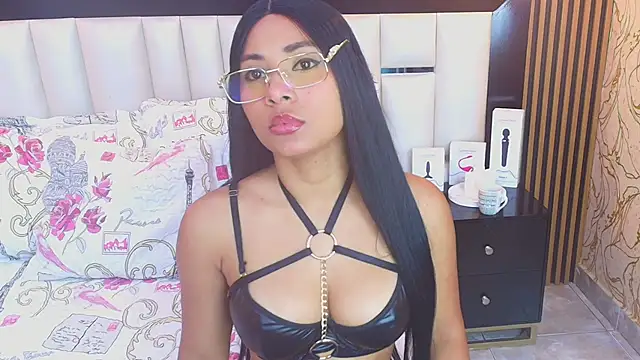 SofiaLaurents online show from October 24, 2025, 12:01 pm