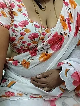 Snapshot of Sexy-Telugunayana2 chatting on July 7, 2026, 1:48 pm Sexy-Telugunayana2 online show from July 7, 2026, 1:48 pm