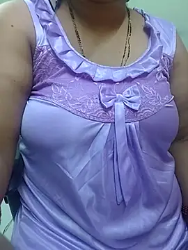 Snapshot of Sexy-Telugunayana2 chatting on July 9, 2026, 6:28 am Sexy-Telugunayana2 online show from July 9, 2026, 6:28 am