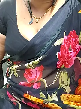 Snapshot of Sexy-Telugunayana2 chatting on July 16, 2026, 10:54 am Sexy-Telugunayana2 online show from July 16, 2026, 10:54 am