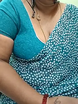 Snapshot of Sexy-Telugunayana2 chatting on July 17, 2026, 6:31 am Sexy-Telugunayana2 online show from July 17, 2026, 6:31 am