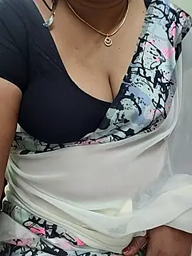 Snapshot of Sexy-Telugunayana2 chatting on July 23, 2026, 6:17 pm Sexy-Telugunayana2 online show from July 23, 2026, 6:17 pm