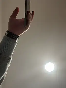 kareem0010 online show from February 9, 2025, 4:29 pm