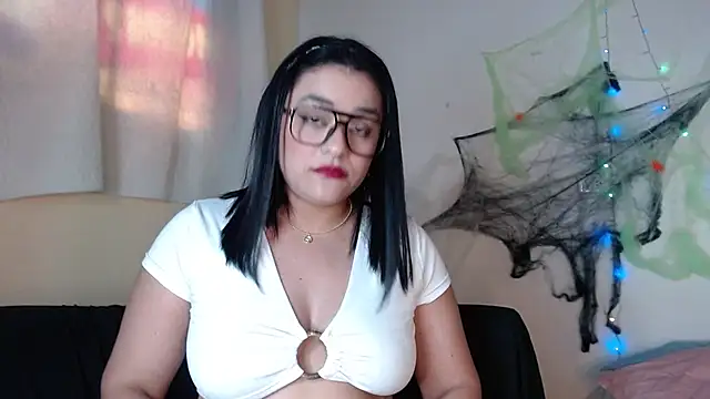 maraa lee online show from October 25, 2025, 8:03 pm