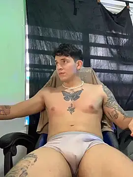 Aangelhot online show from February 9, 2025, 10:32 pm