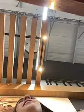 Morguissz online show from February 17, 2025, 5:43 pm