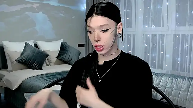 Dasha M online show from February 14, 2026, 3:42 pm