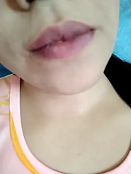 Snapshot of Anki-doll chatting on October 24, 2025, 5:37 am Anki-doll online show from October 24, 2025, 5:37 am