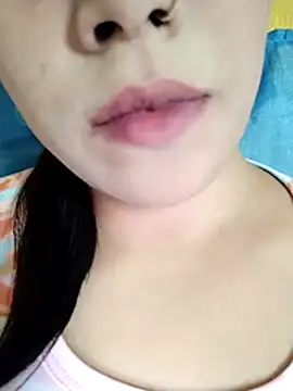 Snapshot of Anki-doll chatting on November 6, 2025, 5:30 am Anki-doll online show from November 6, 2025, 5:30 am