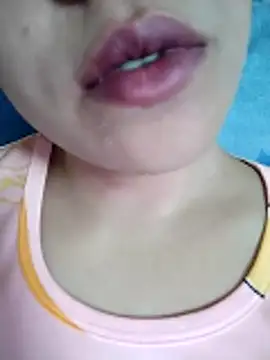 Snapshot of Anki-doll chatting on November 19, 2025, 5:40 am Anki-doll online show from November 19, 2025, 5:40 am