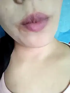 Snapshot of Anki-doll chatting on November 20, 2025, 5:40 am Anki-doll online show from November 20, 2025, 5:40 am