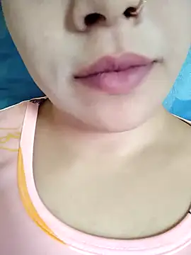 Snapshot of Anki-doll chatting on November 21, 2025, 5:39 am Anki-doll online show from November 21, 2025, 5:39 am