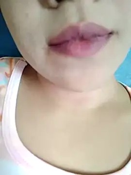 Snapshot of Anki-doll chatting on December 1, 2025, 5:34 am Anki-doll online show from December 1, 2025, 5:34 am