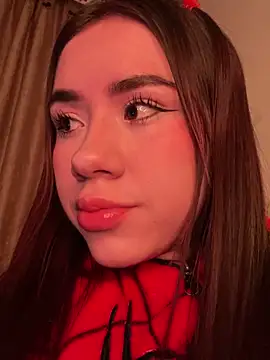 Im Valen Cute online show from December 21, 2025, 3:35 am