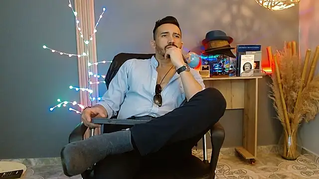 Reiko 85  online show from March 14, 2026, 7:30 pm