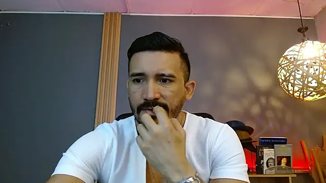 Reiko 85  online show from March 20, 2026, 2:44 pm