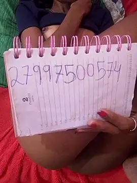 Snapshot of Pretinha_st chatting on May 8, 2026, 12:32 pm Pretinha st online show from May 8, 2026, 12:32 pm