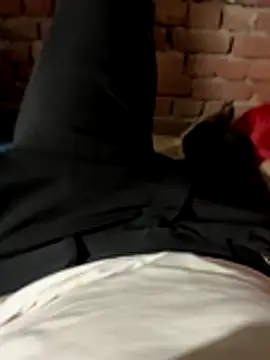 deshi boybig online show from October 31, 2025, 3:57 pm