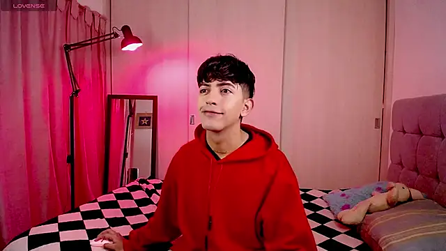 Snapshot of teobowny_ chatting on January 10, 2025, 2:23 pm teobowny online show from January 10, 2025, 2:23 pm