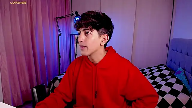 Snapshot of teobowny_ chatting on January 30, 2025, 4:02 pm teobowny online show from January 30, 2025, 4:02 pm