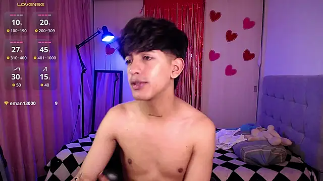 Snapshot of teobowny_ chatting on February 21, 2025, 4:37 pm teobowny online show from February 21, 2025, 4:37 pm