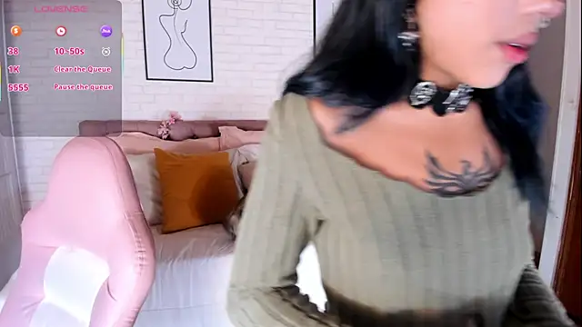 Kitty Pam online show from November 6, 2025, 7:48 pm